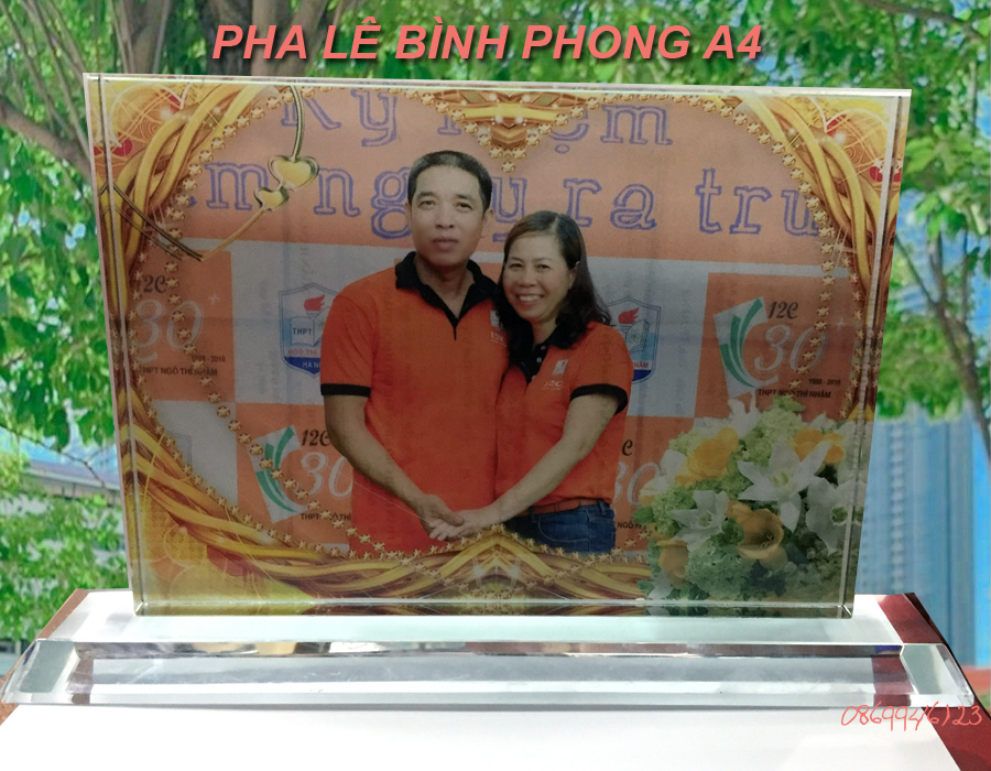 in lên pha lê bình phương A4